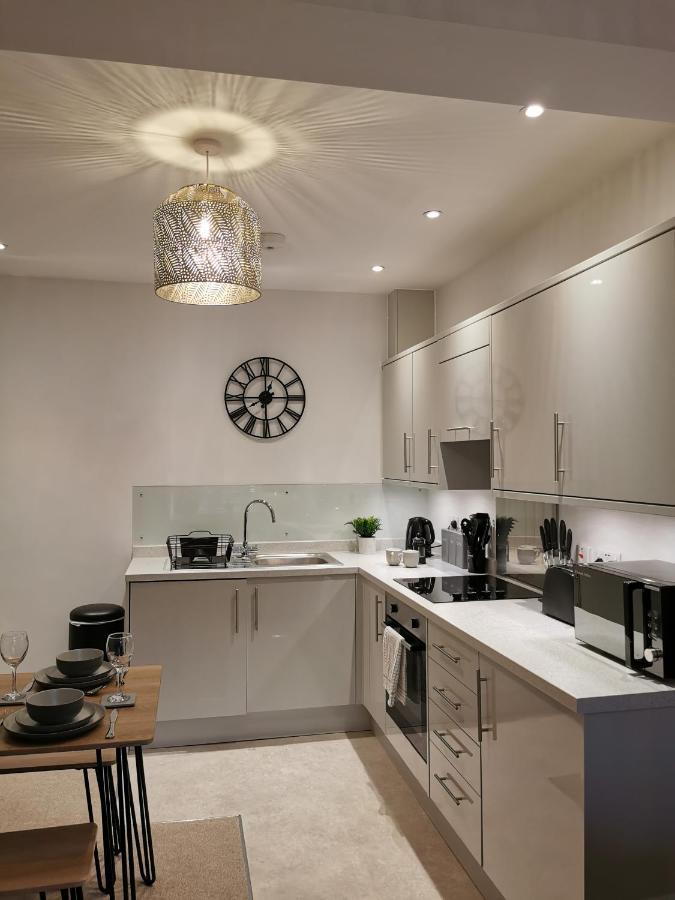 Axiom Apartment - Beautiful Stylish 2 Bed. Cheltenham Exterior photo