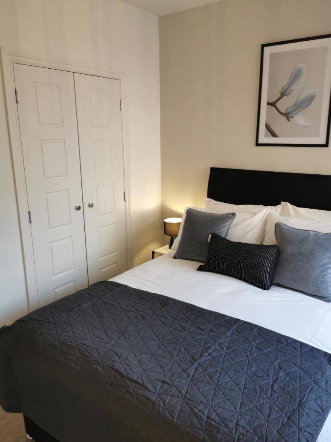 Axiom Apartment - Beautiful Stylish 2 Bed. Cheltenham Exterior photo